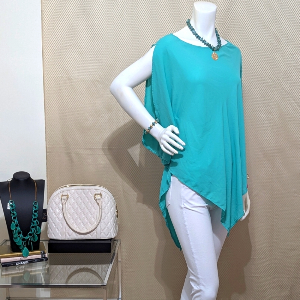 Turquoise Asymmetric Top